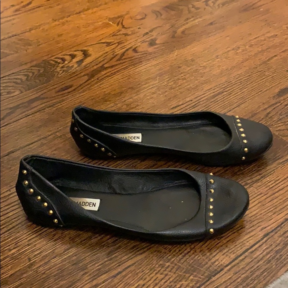 Steve Madden studded leather flats